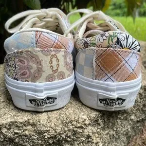 VANS★ERA MEADOW PATCHWORK★チェック柄★ペイズリー柄★花柄 VANS☆ERA MEADOW PATCHWORK☆チェック柄☆ペイズリー柄☆花柄